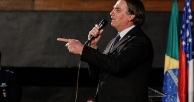 Artigo: Moraes tem preferência de local onde Bolsonaro vai cumprir pena caso seja condenado, diz jornal