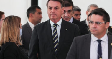 Artigo: Condenado pelo STF, Bolsonaro pode ter pena reduzida em PL da Dosimetria, diz deputado