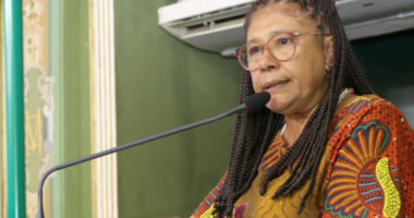 Artigo: Vereadora Marta Rodrigues critica aprovação do PL 424/2025 e alerta para retrocessos urbanísticos e ambientais em Salvador