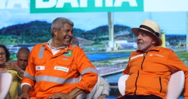 Artigo: Chamado de “menino de ouro” por Lula, Jerônimo ganha prestígio nacional