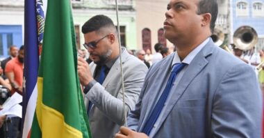 Artigo: Prefeito retoma e põe em leilão terreno doado a universidade