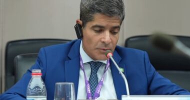 Artigo: Em viagem a China, ACM Neto evita citar o nome do país nas redes sociais