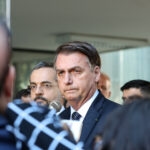 Artigo: Valdemar elogia, mas diz que Bolsonaro resiste a liberar Michelle em cargo no Executivo