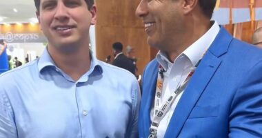 Artigo: Após semana ao lado de Jerônimo, Bruno Reis posa para fotos ao lado de João Campos