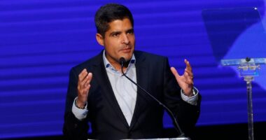 Artigo: Após anuncio, Zé Eduardo crava que ACM Neto fará aliança com Flávio em 2026