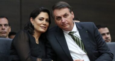 Artigo: Sem Bolsonaro, Michelle toma espaço e deve barrar plano do PL no Rio de Janeiro, diz coluna