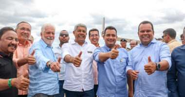 Artigo: Um dia antes de Neto, Jerônimo vai a Juazeiro acompanhado de Wagner