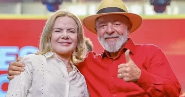 Artigo: Gleisi chama Tarcísio de “cínico” ao defender Lula sobre Venezuela