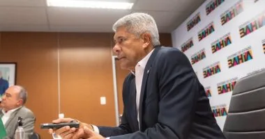 Artigo: Bonfim 2026: Jerônimo fala sobre chapa e conversa com Diego Coronel