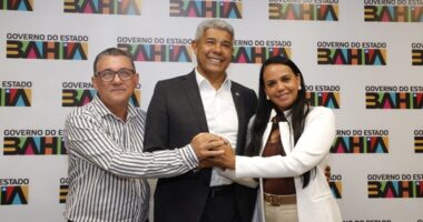 Artigo: Jerônimo apresenta R$ 35 milhões em investimentos para Aiquara