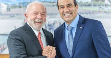 Artigo: Bruno Reis diz que Lula “sempre será bem-vindo” em Salvador durante encontro do MST