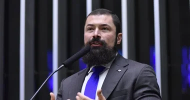 Artigo: PT aciona deputado do PL por associar sigla ao narcotráfico na Venezuela