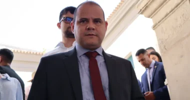 Artigo: Randerson Leal assume liderança da oposição na Câmara de Salvador