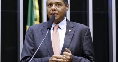 Artigo: Antonio Brito reafirma apoio do PSD à reeleição de Jerônimo Rodrigues