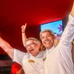 Artigo: “Trabalhando para que Camaçari também tenha esse espetáculo”, diz Caetano sobre metrô em inauguração da nova rodoviária