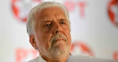 Artigo: Wagner reage após ACM Neto dizer que agenda de Lula em Salvador foi “fracassada”