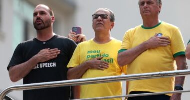 Artigo: Malafaia critica Eduardo Bolsonaro e diz que falas prejudicam pré-candidatura de Flávio