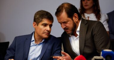 Artigo: Elo de Vorcaro com presidente do União Brasil preocupa staff de Neto