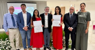 Artigo: Santa Casa de Jequié forma primeira turma de médicos especialistas em ginecologia e obstetrícia