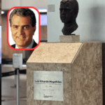 Artigo: Busto de Luís Eduardo Magalhães é instalado no saguão do Aeroporto de Salvador