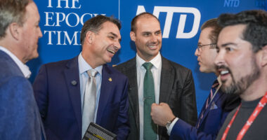 Artigo: Flávio nega escolha de Eduardo para comandar relações internacionais, caso vença a eleição