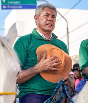 Artigo: Jerônimo critica e diz que decisão dos EUA sobre facções é risco à soberania nacional