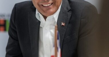 Artigo: Jerônimo Rodrigues celebra “mais dignidade” ao trabalhador com fim da escala 6×1