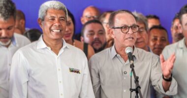 Artigo: Prefeito do partido de Neto diz que vai estar “de mãos dadas” com Jerônimo