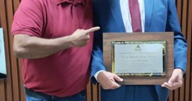 Artigo: Nerinho Rosário prestigia entrega do Título de Cidadão Baiano a presidente da CTB na Alba