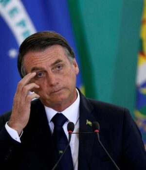 Artigo: Após publicação de carta, PT pede ao STF revogação de prisão domiciliar de Jair Bolsonaro