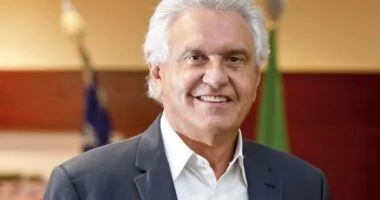 Artigo: Ronaldo Caiado defende obrigatoriedade de candidatos em debates eleitorais