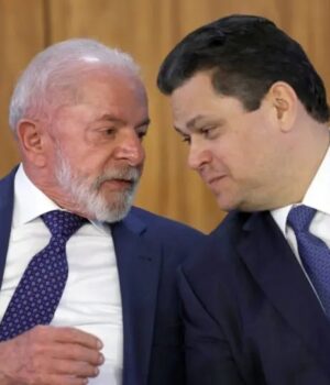 Artigo: Depois de encontro com Lula, Alcolumbre destrava andamento do Fim da Escala 6×1 no Senado