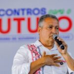 Artigo: Durante ato em Irecê, Rui Costa diz que Flávio Bolsonaro “não sabe o que é o Nordeste”