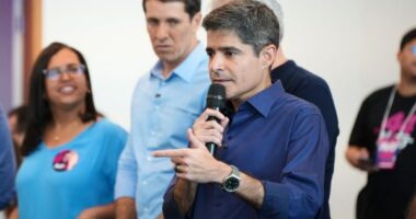 Artigo: ACM Neto fica em silêncio após aliado invadir e agredir estudantes da UFBA