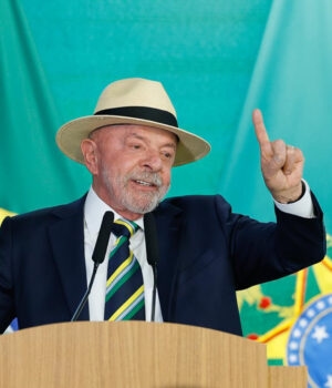 Artigo: Lula cobra investigação de todos no caso Banco Master e critica “vazamentos seletivos”