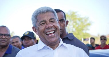 Artigo: Jerônimo vira sobre ACM Neto e assume liderança em nova pesquisa para governador