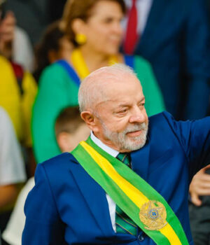 Artigo: Pesquisas Nexus e Quaest colocam Lula à frente de Flávio Bolsonaro para Presidência