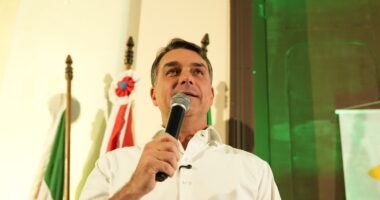 Artigo: O Globo: PF apura financiamento milionário do BRB a Flávio Bolsonaro para compra de mansão