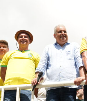 Artigo: Vice de Flávio, Alfredo Gaspar poupou “big boss” em relatório da CPMI do INSS, diz site