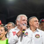 Artigo: Wagner diz que Flávio Bolsonaro terá que “mostrar a cara” em votação do fim da escala 6×1