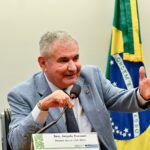 Artigo: Após perder nas urnas, Ângelo Coronel não se manifesta sobre voto na PEC que prevê fim da escala 6×1