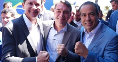 Artigo: Reunião de Bruno Reis tem baixaria e discussão sobre apoio a Flávio Bolsonaro
